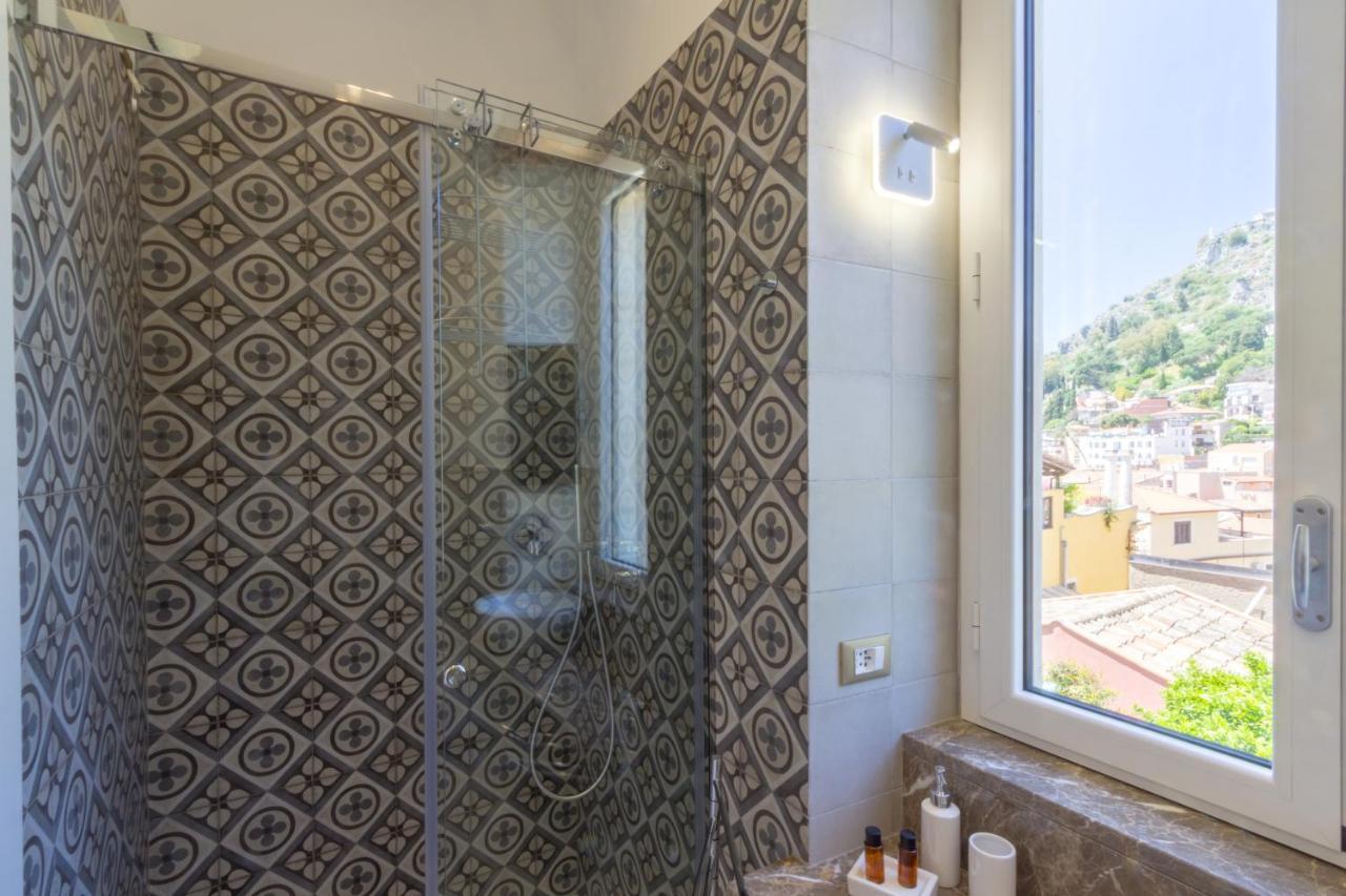 Villa Valverde Apartments E B&B Taormina Zewnętrze zdjęcie