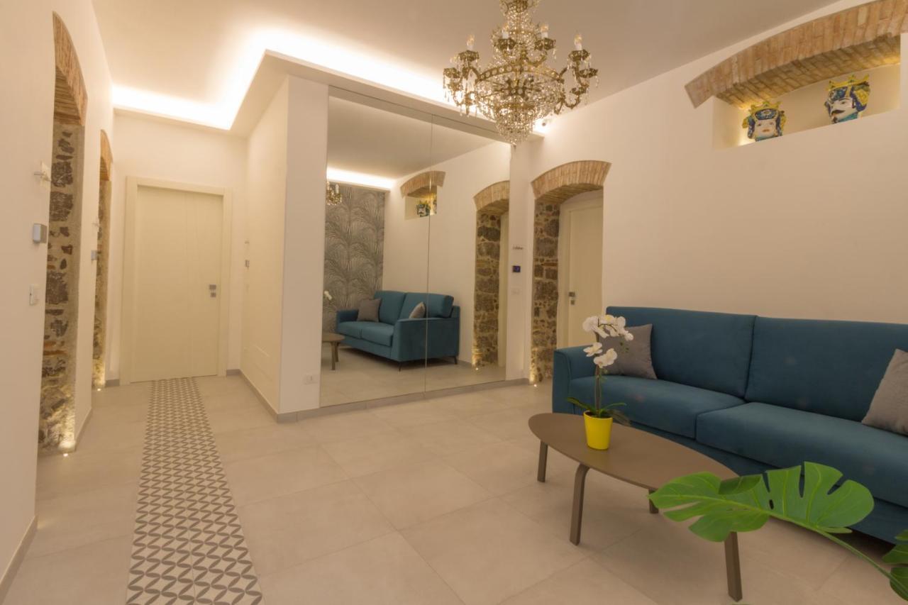 Villa Valverde Apartments E B&B Taormina Zewnętrze zdjęcie