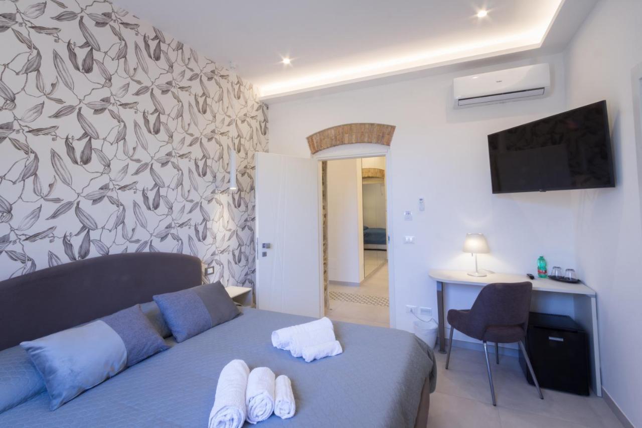 Villa Valverde Apartments E B&B Taormina Zewnętrze zdjęcie