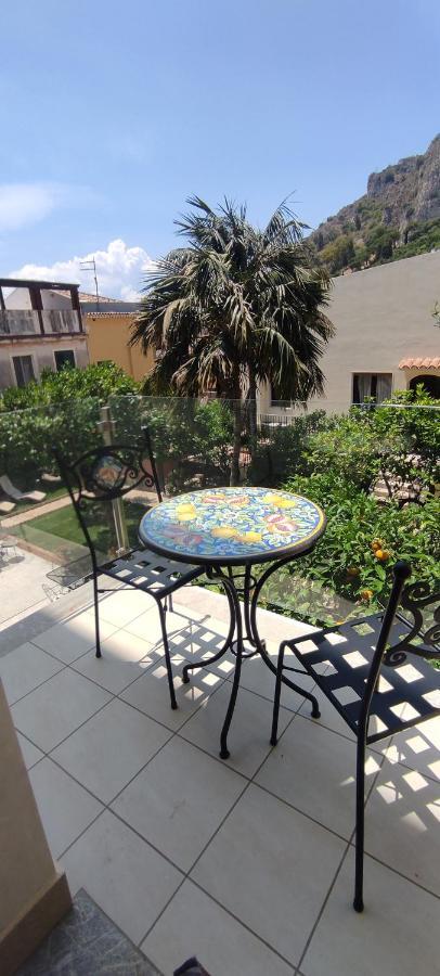 Villa Valverde Apartments E B&B Taormina Zewnętrze zdjęcie